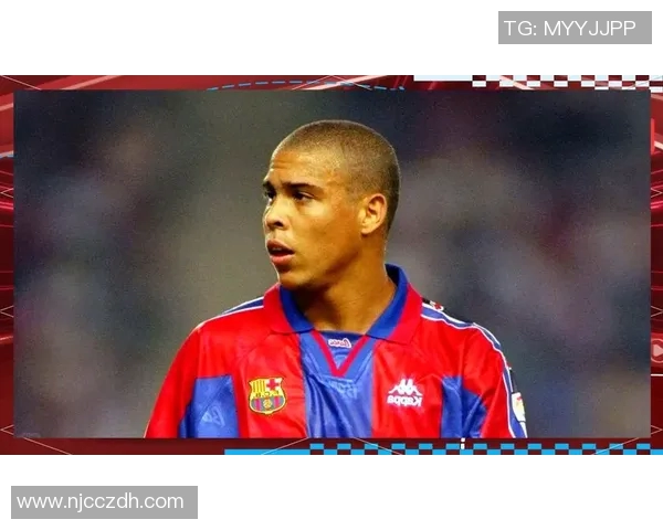 德国光头足球明星的传奇人生与赛场风采揭秘 德国光头足球明星的传奇人生与赛场风采揭秘