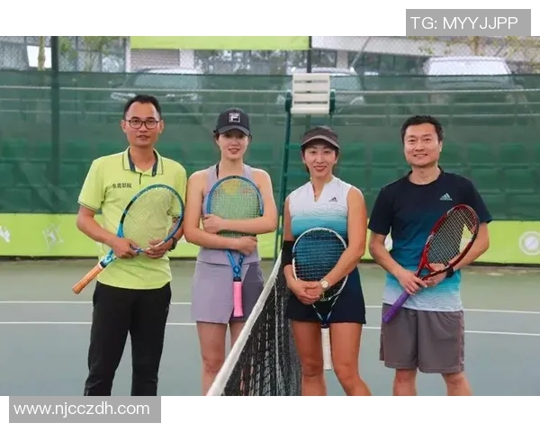 深圳网球队在世锦赛中的团队协作展现出卓越实力与默契配合